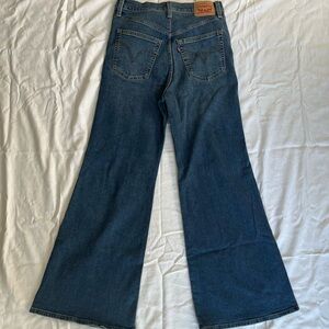 Levi Ribcage Bell Bottom Jeans